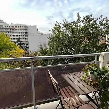 Small Nest With View Of The Eiffel Tower